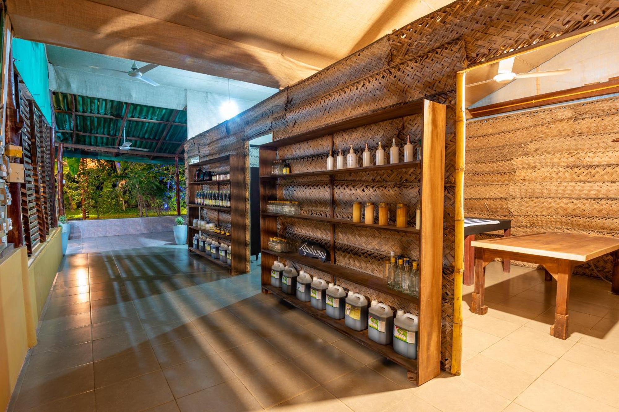 Moragaswewa Ayurvedic Lanka Wellness Hotel מראה חיצוני תמונה